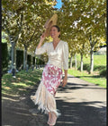Vestido Midi Triana - Estampado Floral y Movimiento con Flecos