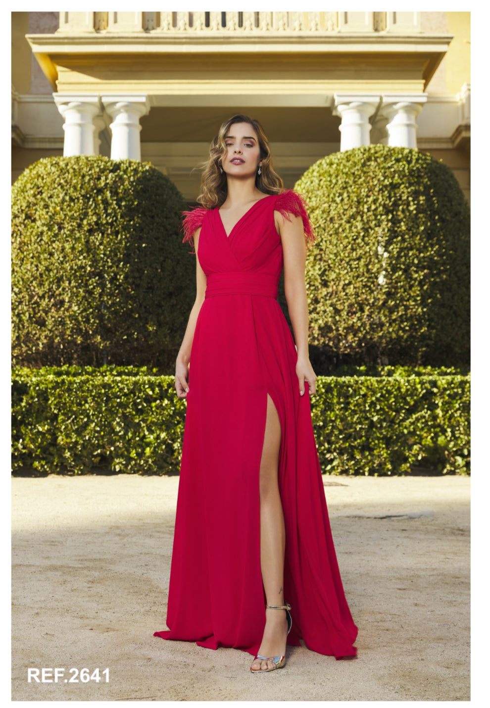 Vestido de Fiesta "Valentina" con Detalle de plumas